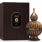 Niche Emarati Antique