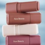 Lip Butter en Barra Rare Beauty (Selena Gomez)